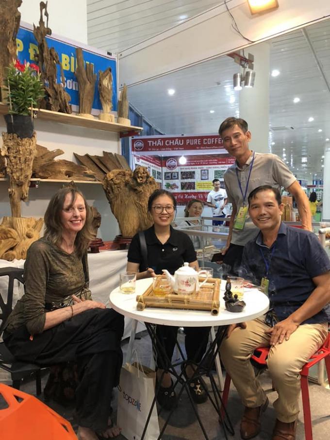 Worm Sting Red Earth QiNan Agarwood Joss Sticks 1.8mm*210mm/Pcs Relaxation Sleeping Aid 25